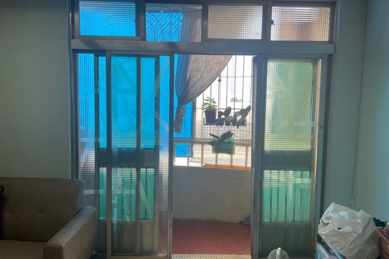 4拉上固定落地窗(施工前)